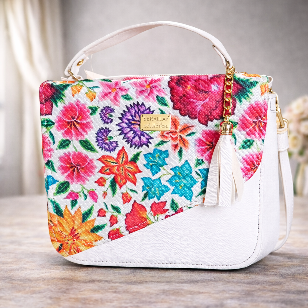 Bolso Blanco con Bordado Floral Multicolor