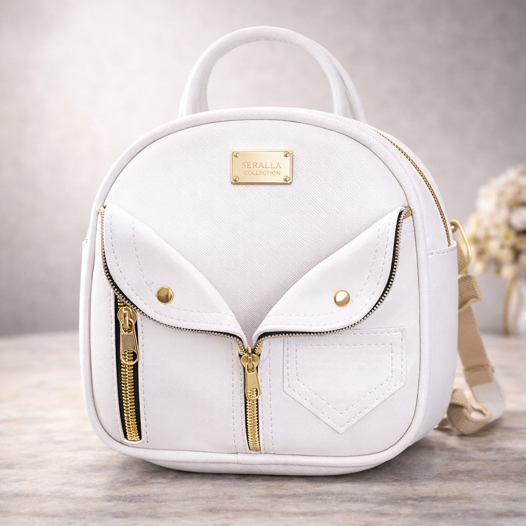 Mochila Mini Blanca Saffiano con Cierres Dorados - SERALLA COLLECTION