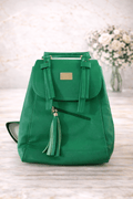 Mochila Verde Esmeralda con Borla Dorada - SERALLA COLLECTION